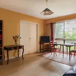 Paris St Germain Vaneau Residence